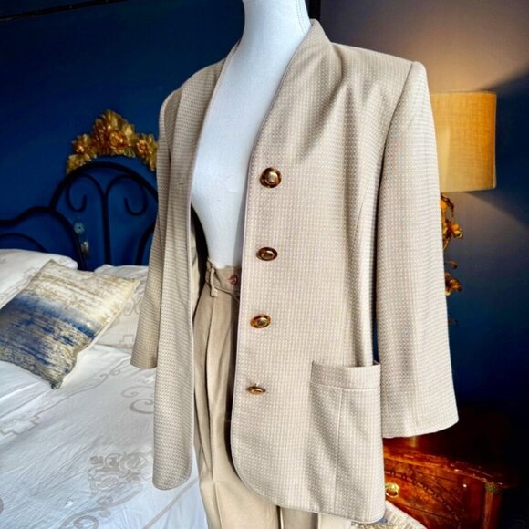 Vintage 80s Tan Polka Dot Oversized Blazer - Picture 2 of 13